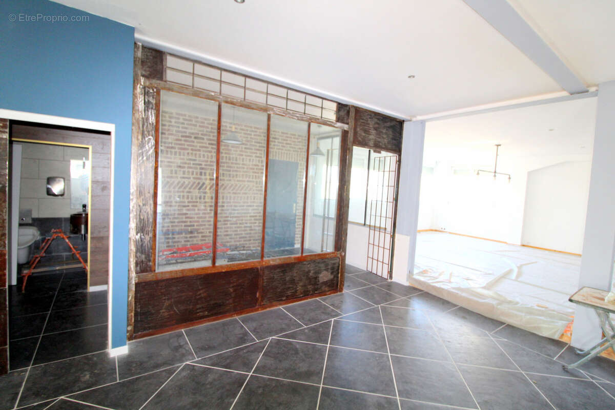 Appartement à CORBIE