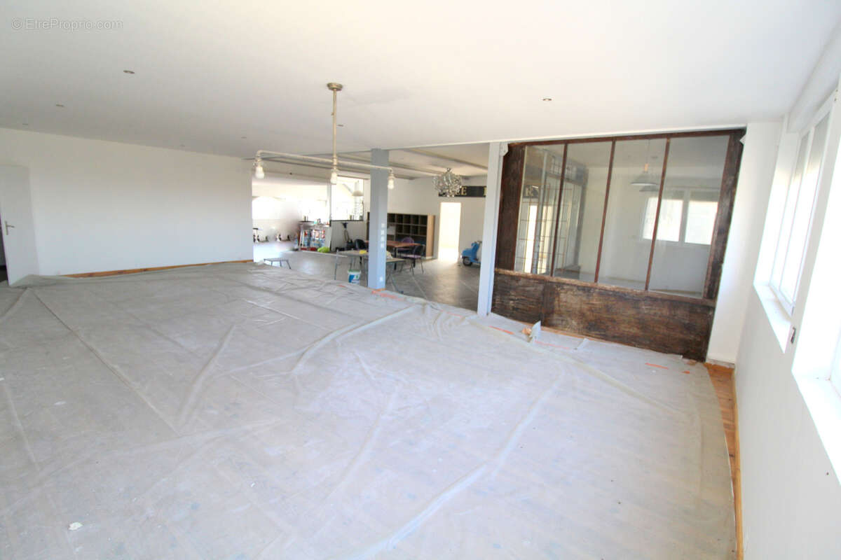 Appartement à CORBIE