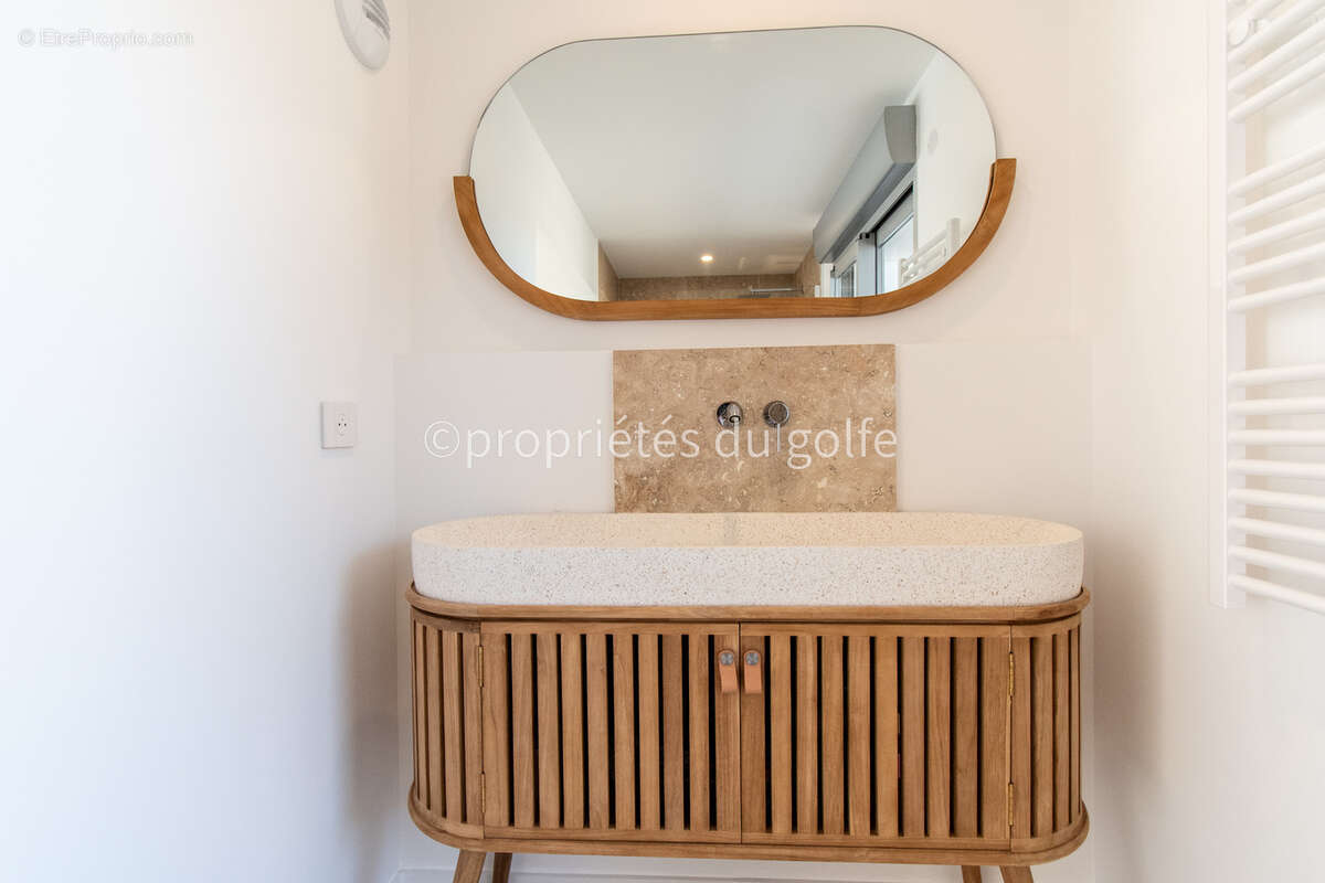 Maison à FRONTIGNAN