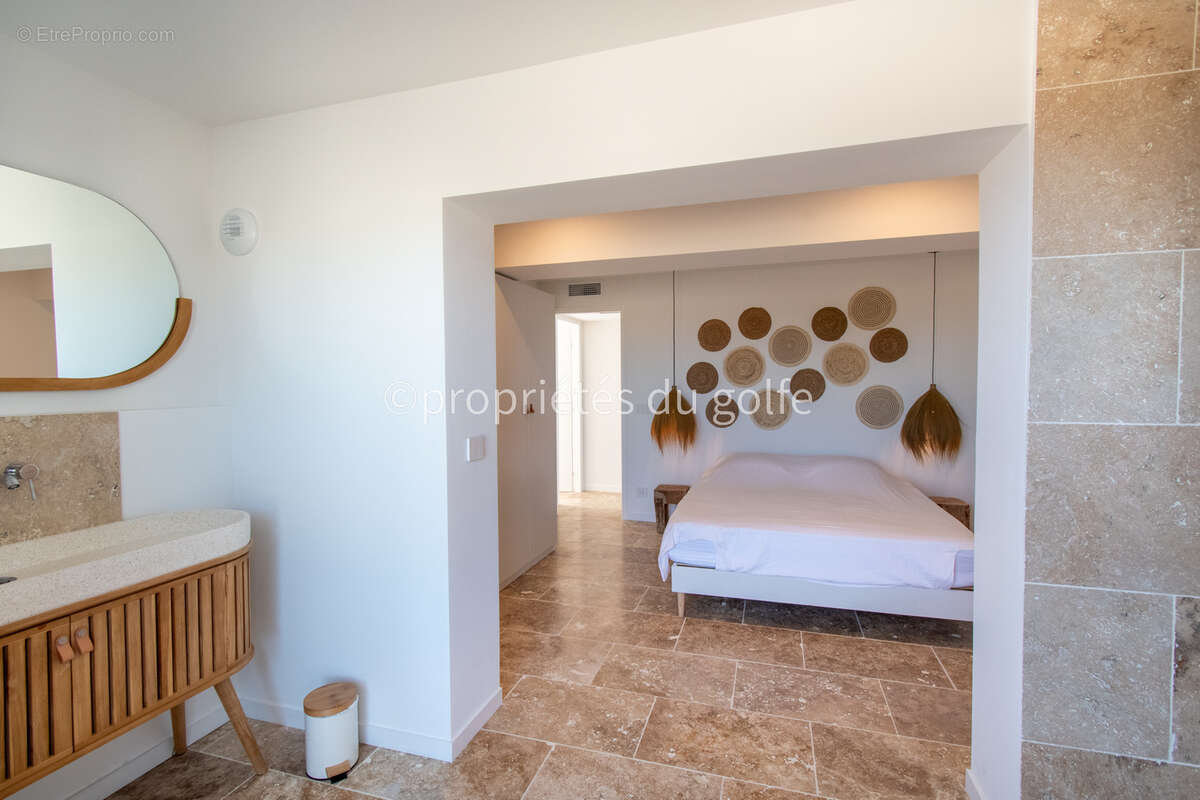 Maison à FRONTIGNAN