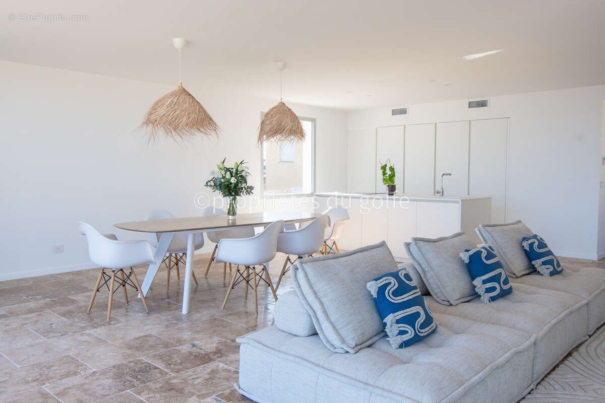 Maison à FRONTIGNAN