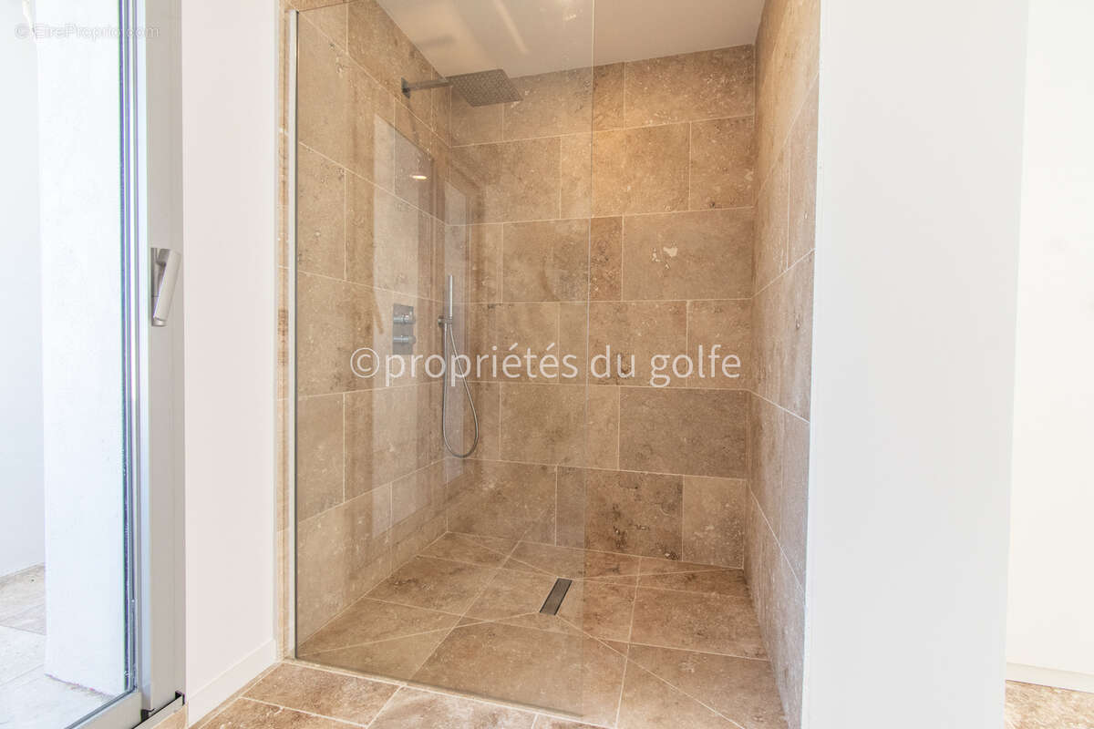 Maison à FRONTIGNAN