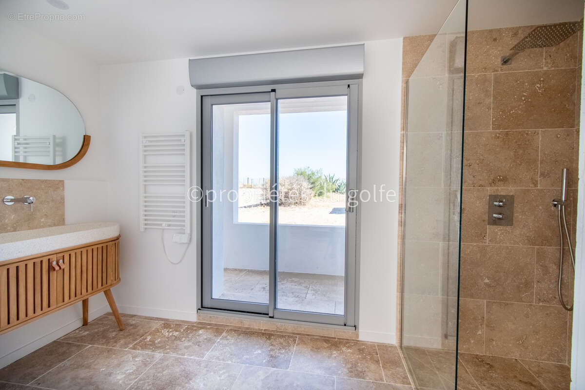 Maison à FRONTIGNAN