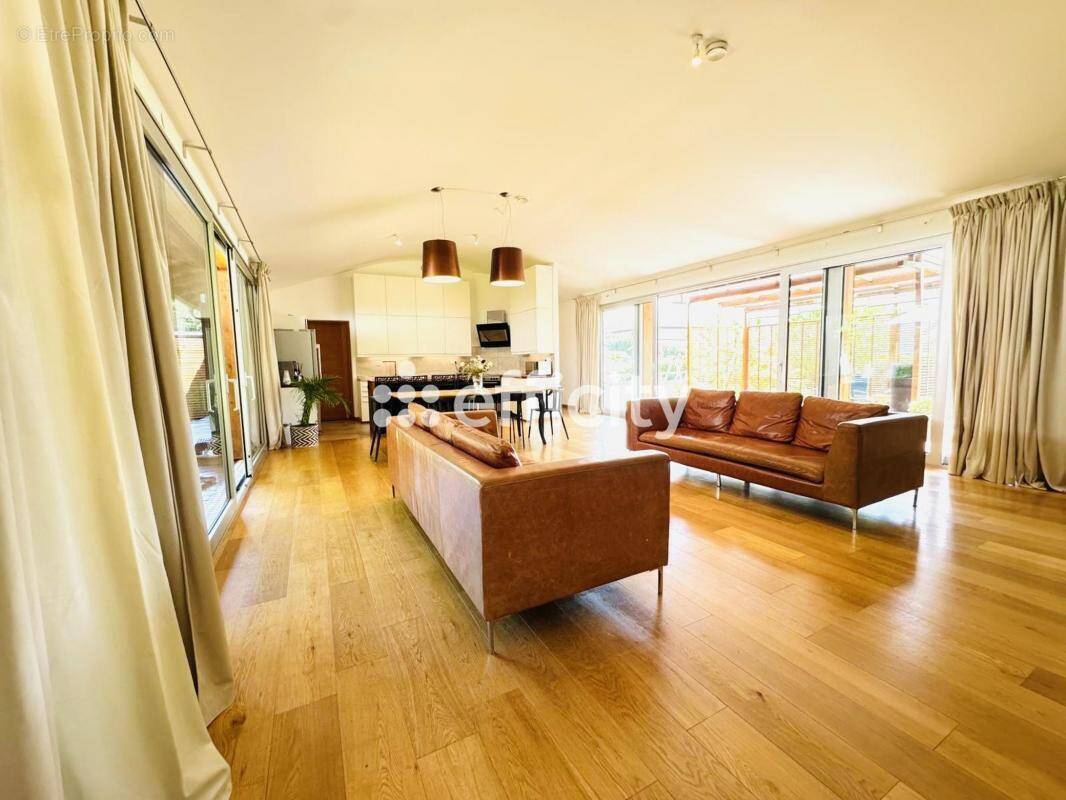 Maison à VEIGY-FONCENEX