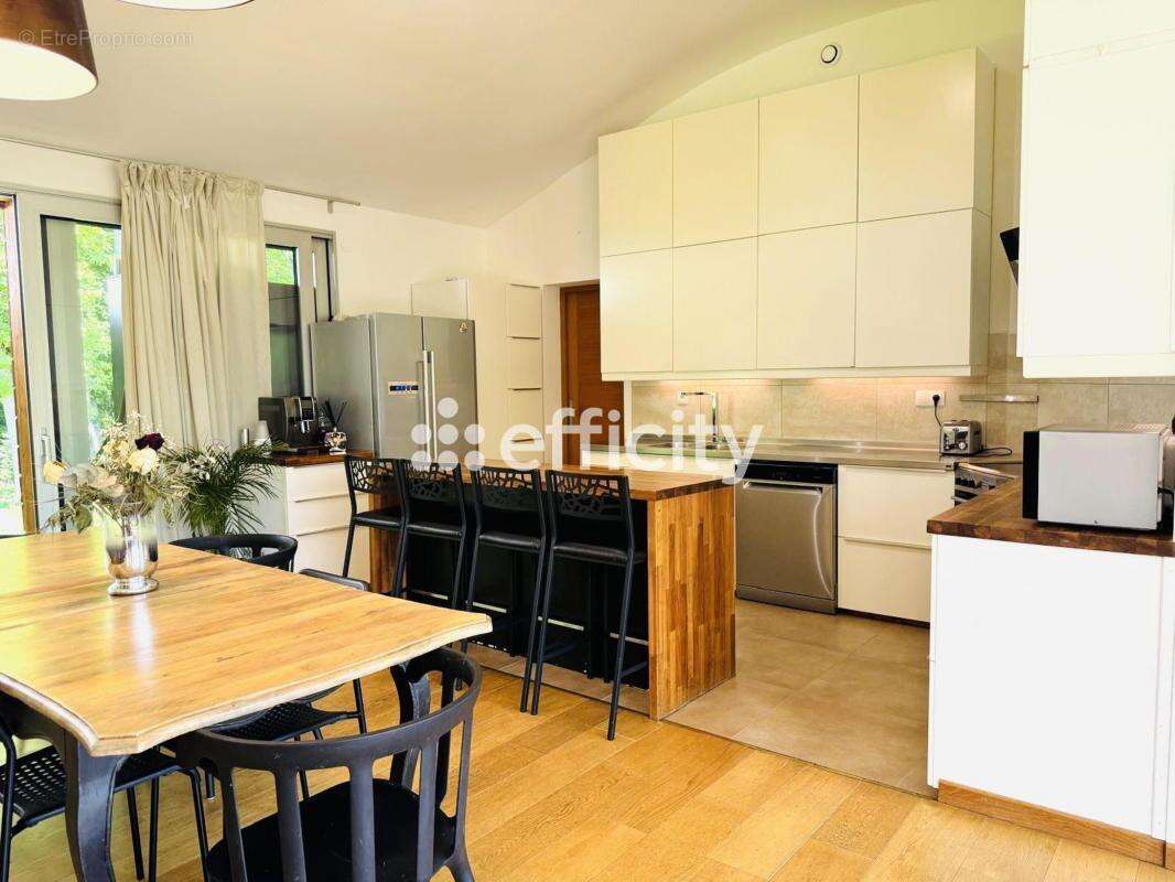 Maison à VEIGY-FONCENEX