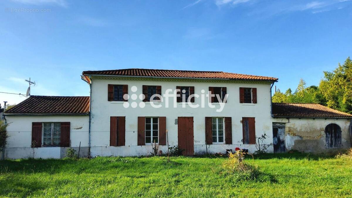Maison à GAILLAN-EN-MEDOC