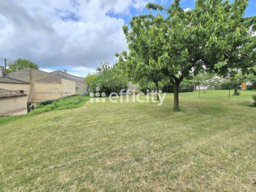 Maison à SAINT-FELIX