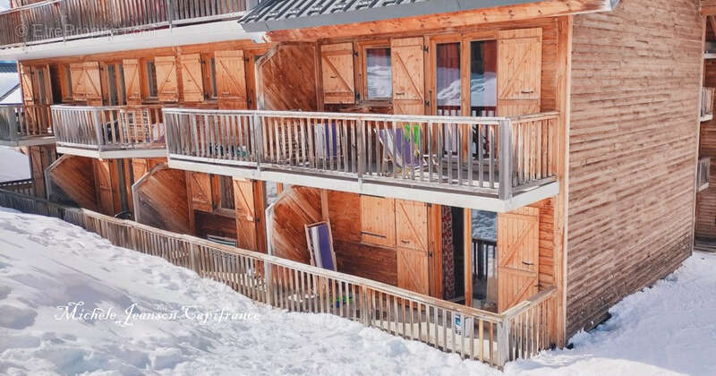 Appartement à SAINT-FRANCOIS-LONGCHAMP