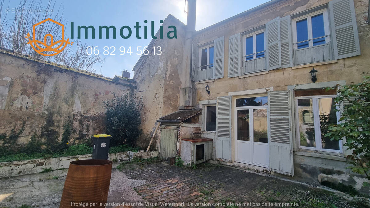 Maison à DONNEMARIE-DONTILLY