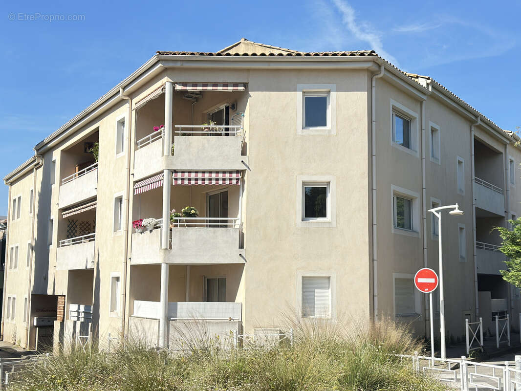 Appartement à SAINT-CYR-SUR-MER