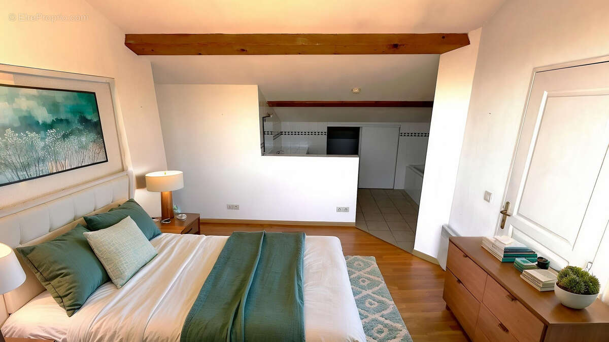 Appartement à SAINT-CYR-SUR-MER