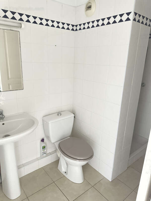 Appartement à SAINT-CYR-SUR-MER