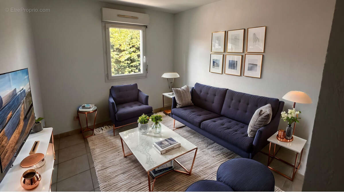 Appartement à SAINT-CYR-SUR-MER