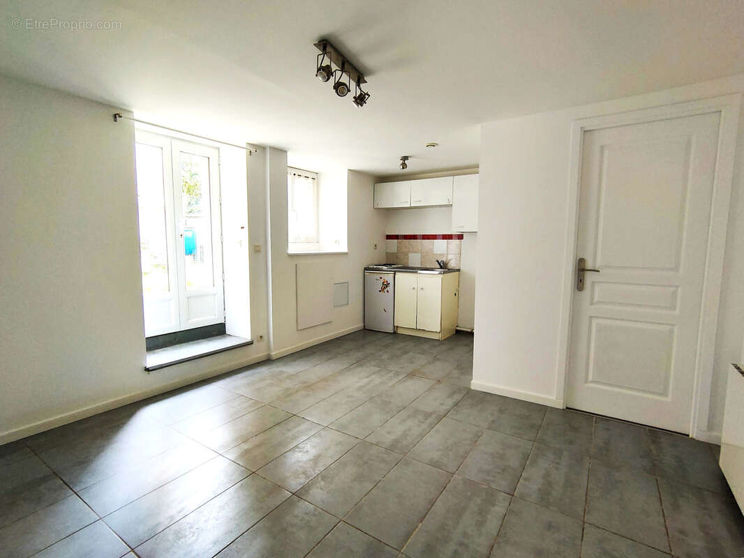 Appartement à SAINT-REMY-LES-CHEVREUSE