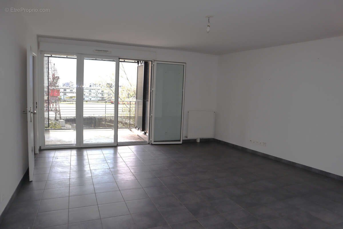 Appartement à BORDEAUX