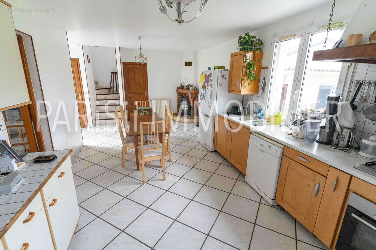 Maison à MONTIGNY-LES-CORMEILLES