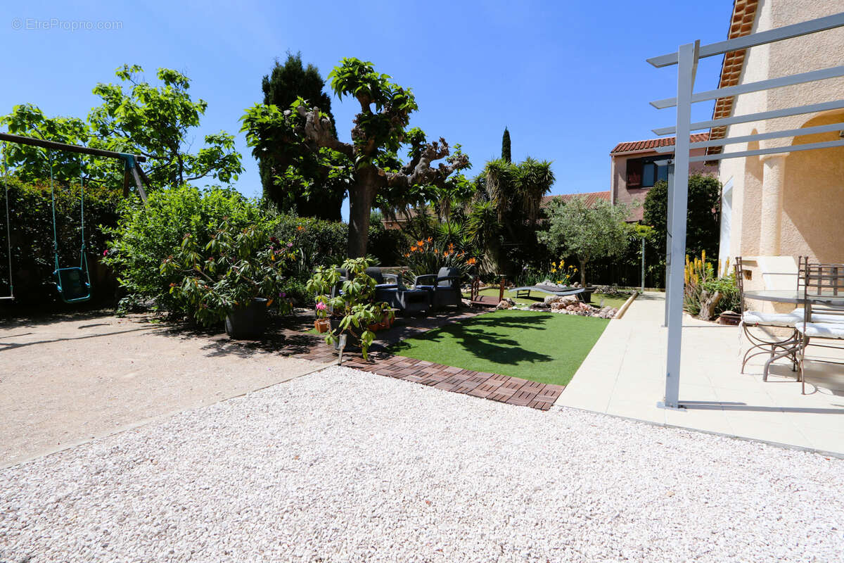 Maison à LA LONDE-LES-MAURES