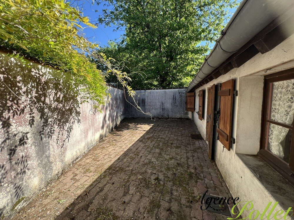 Maison à VAILLY-SUR-SAULDRE