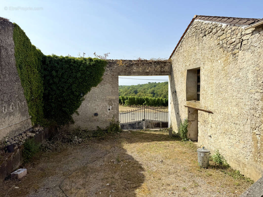 Maison à SAUVETERRE-DE-GUYENNE