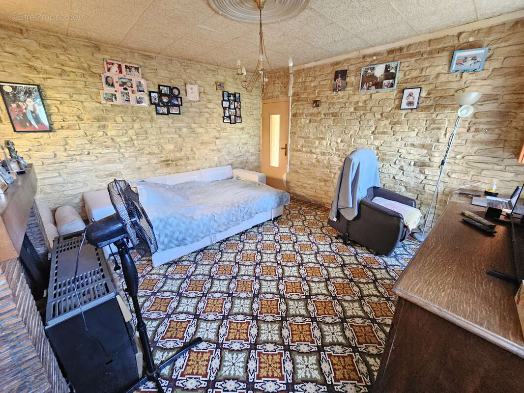 Maison à RAIMBEAUCOURT