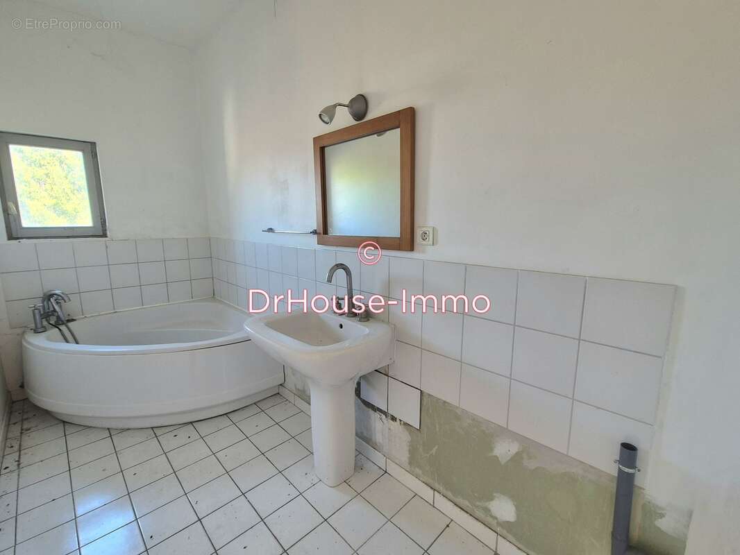 Appartement à SAINT-MARCEL