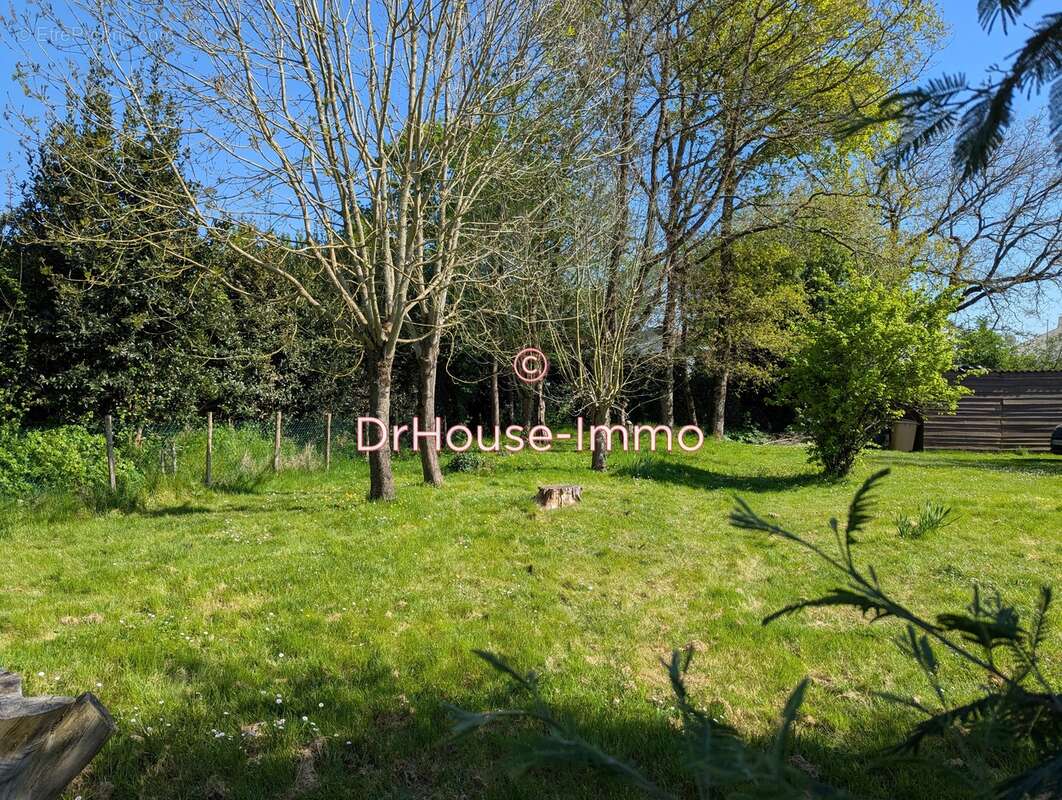 Terrain à L&#039;ILE-D&#039;OLONNE