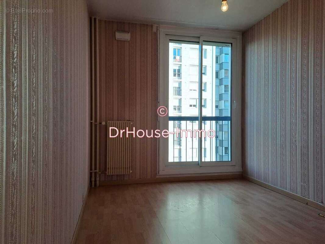 Appartement à SAINT-PIERRE-DES-CORPS