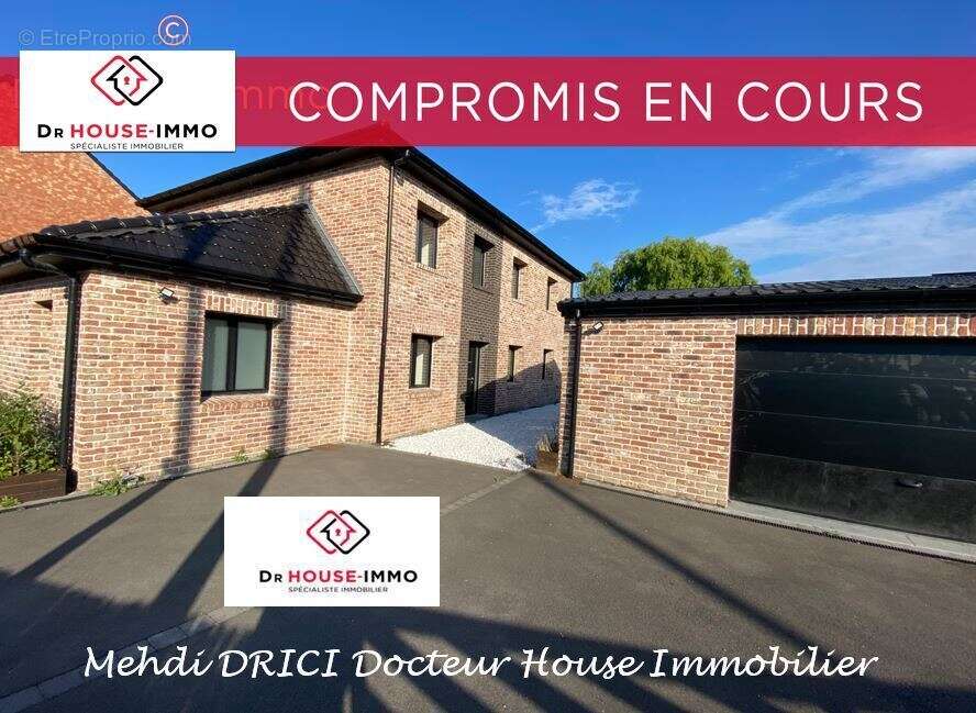 Maison à OSTRICOURT