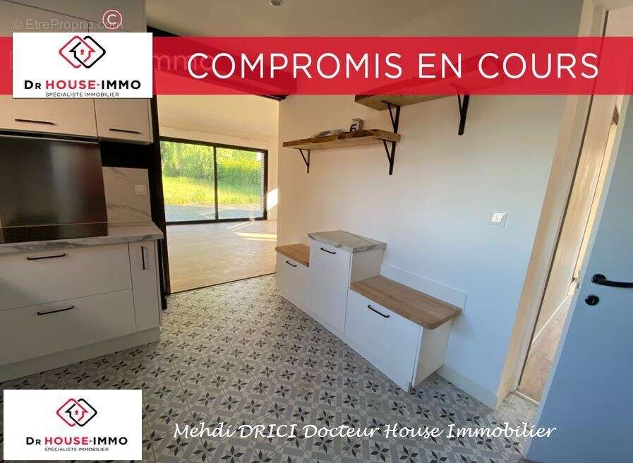 Maison à OSTRICOURT