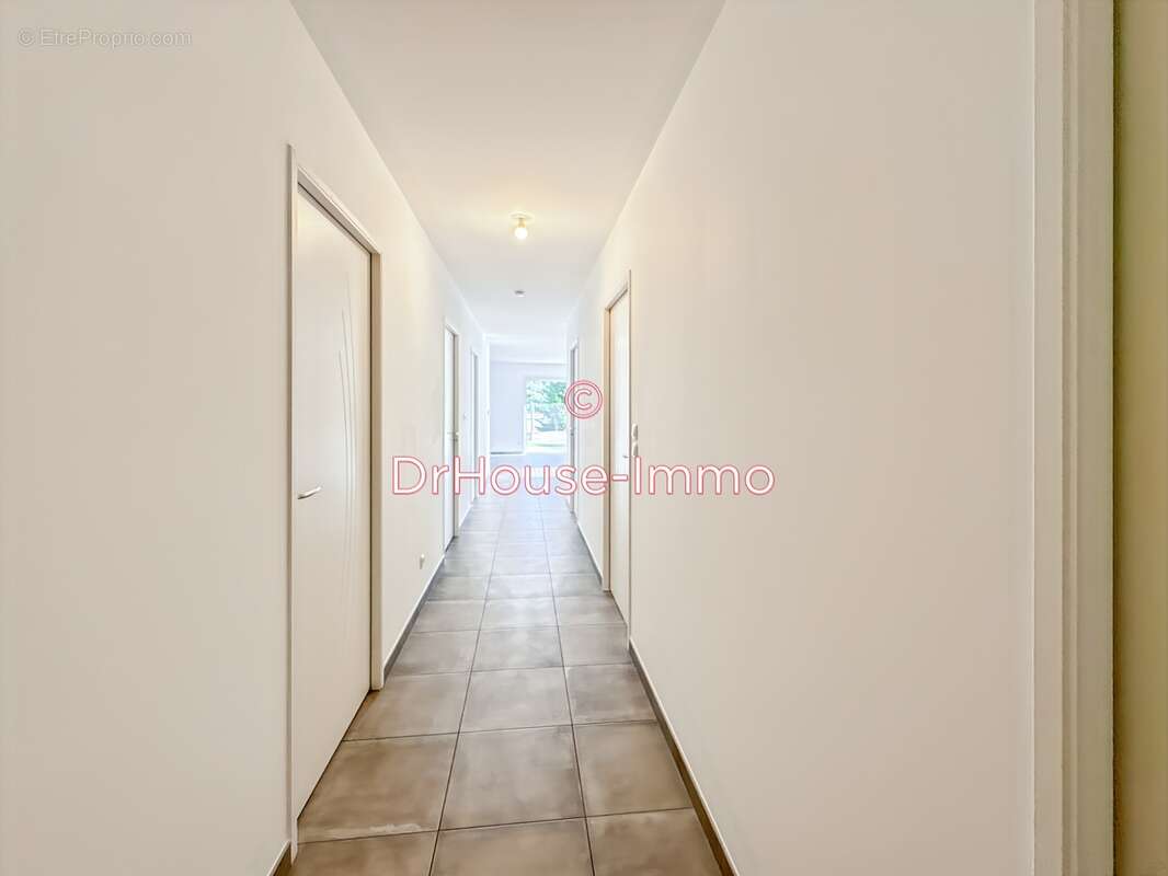 Maison à LA SUZE-SUR-SARTHE