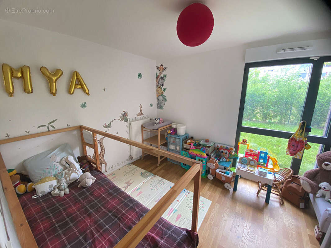 Appartement à MONTIGNY-LE-BRETONNEUX