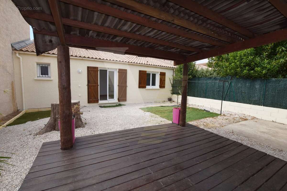 Maison à VILLENEUVE-LES-BEZIERS