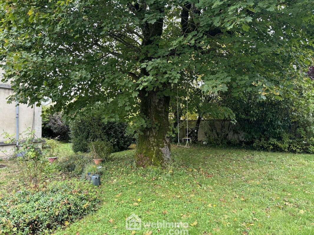 Maison à CHAUVONCOURT