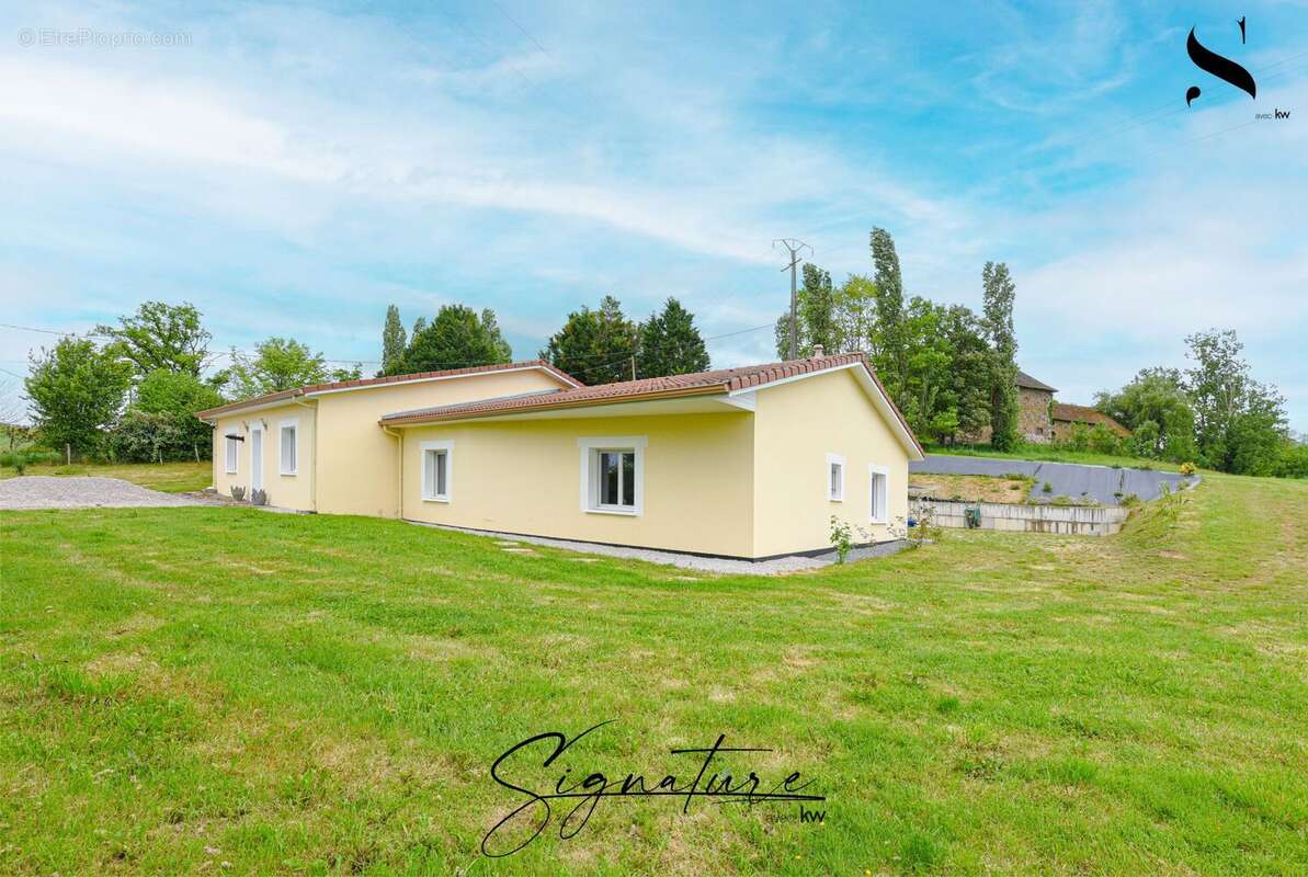 Maison à SAINT-HILAIRE-BONNEVAL