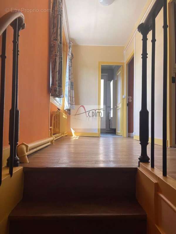 Maison à DAMMARIE-LES-LYS