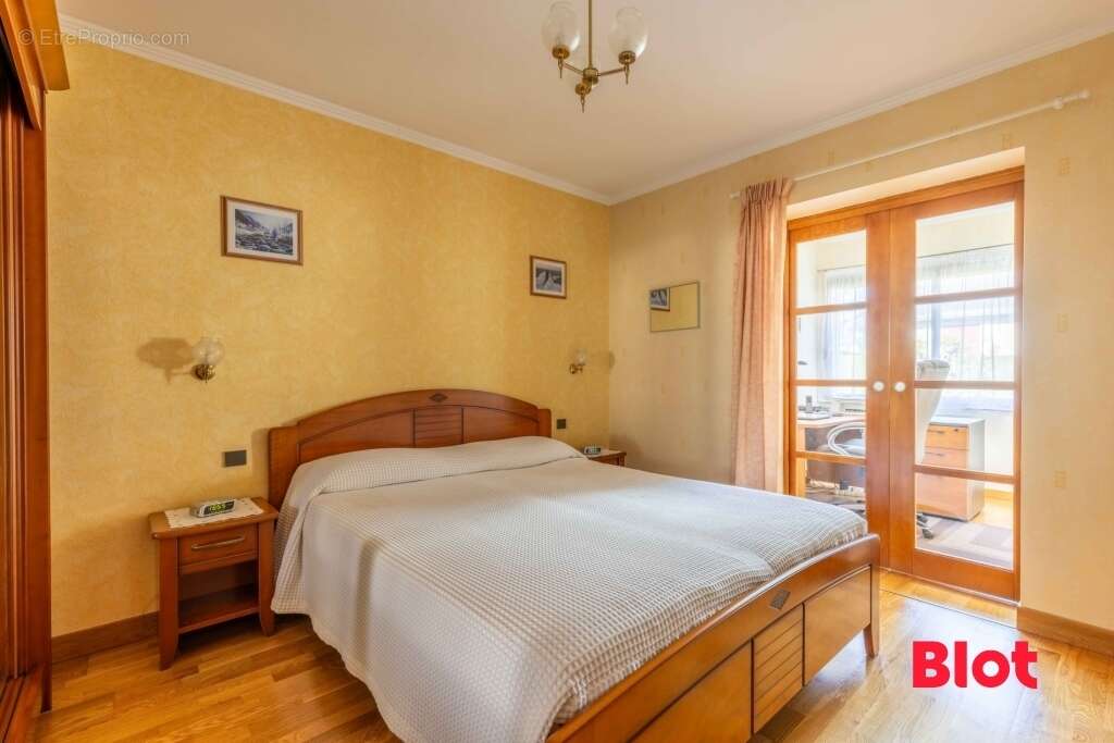 Maison à THORIGNE-FOUILLARD