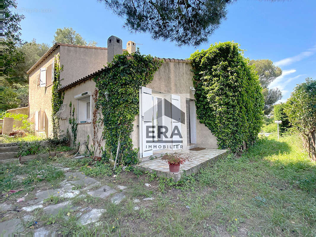 Maison à MARSEILLE-9E