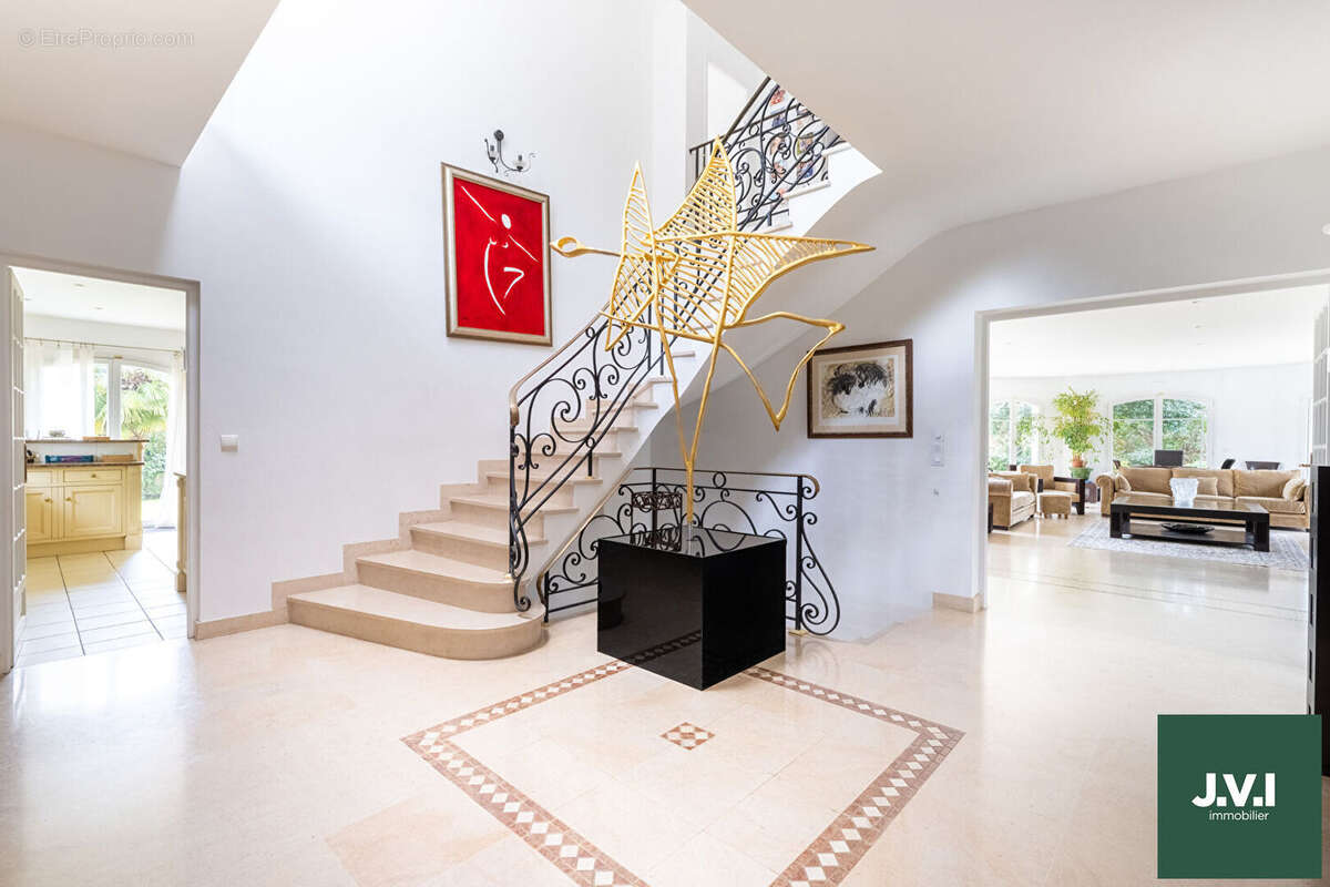 Maison à SAINT-GRATIEN