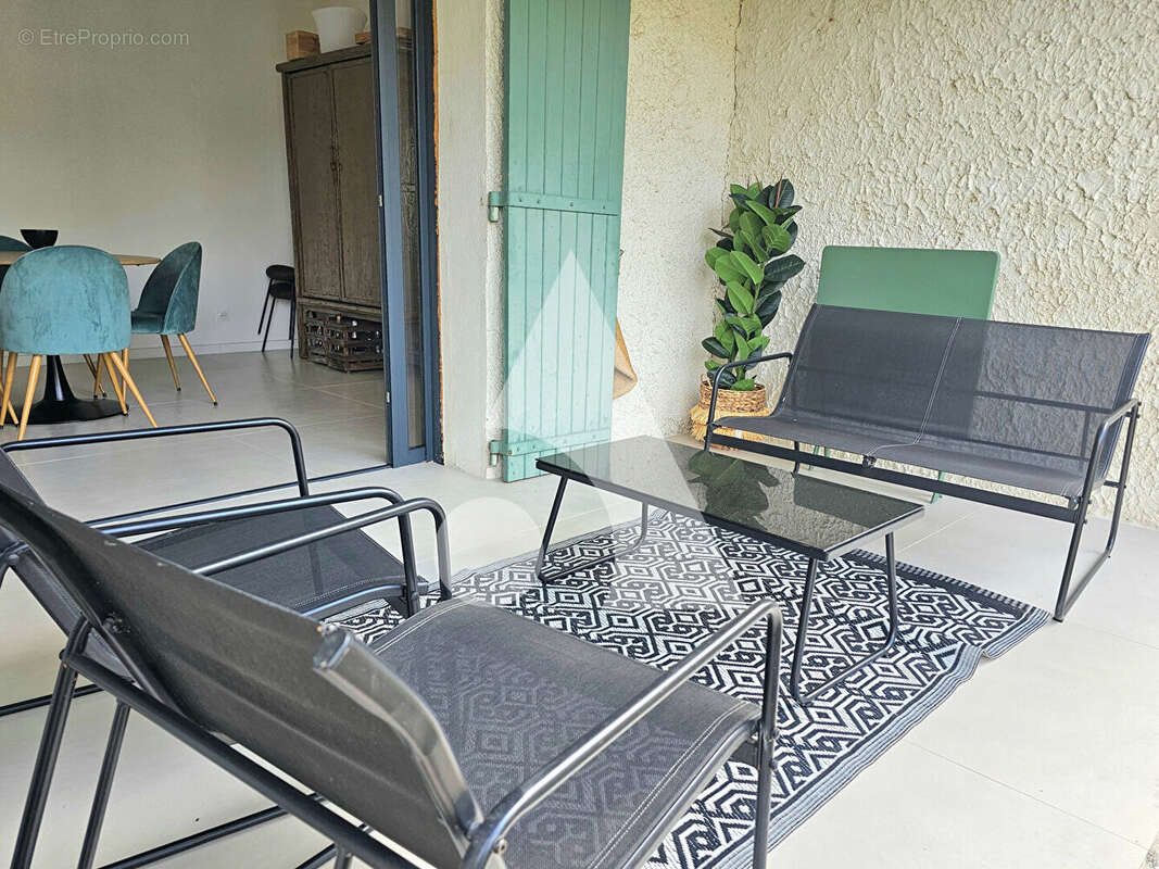 Maison à L&#039;ISLE-SUR-LA-SORGUE