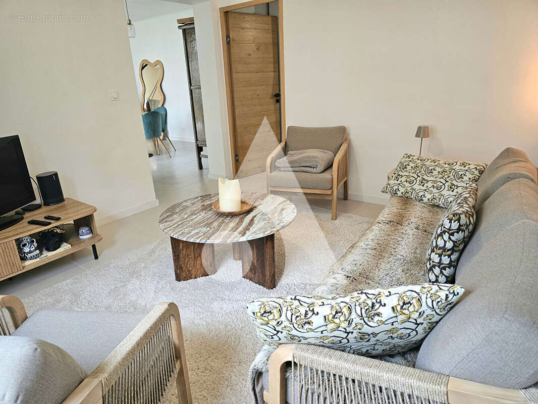 Maison à L&#039;ISLE-SUR-LA-SORGUE