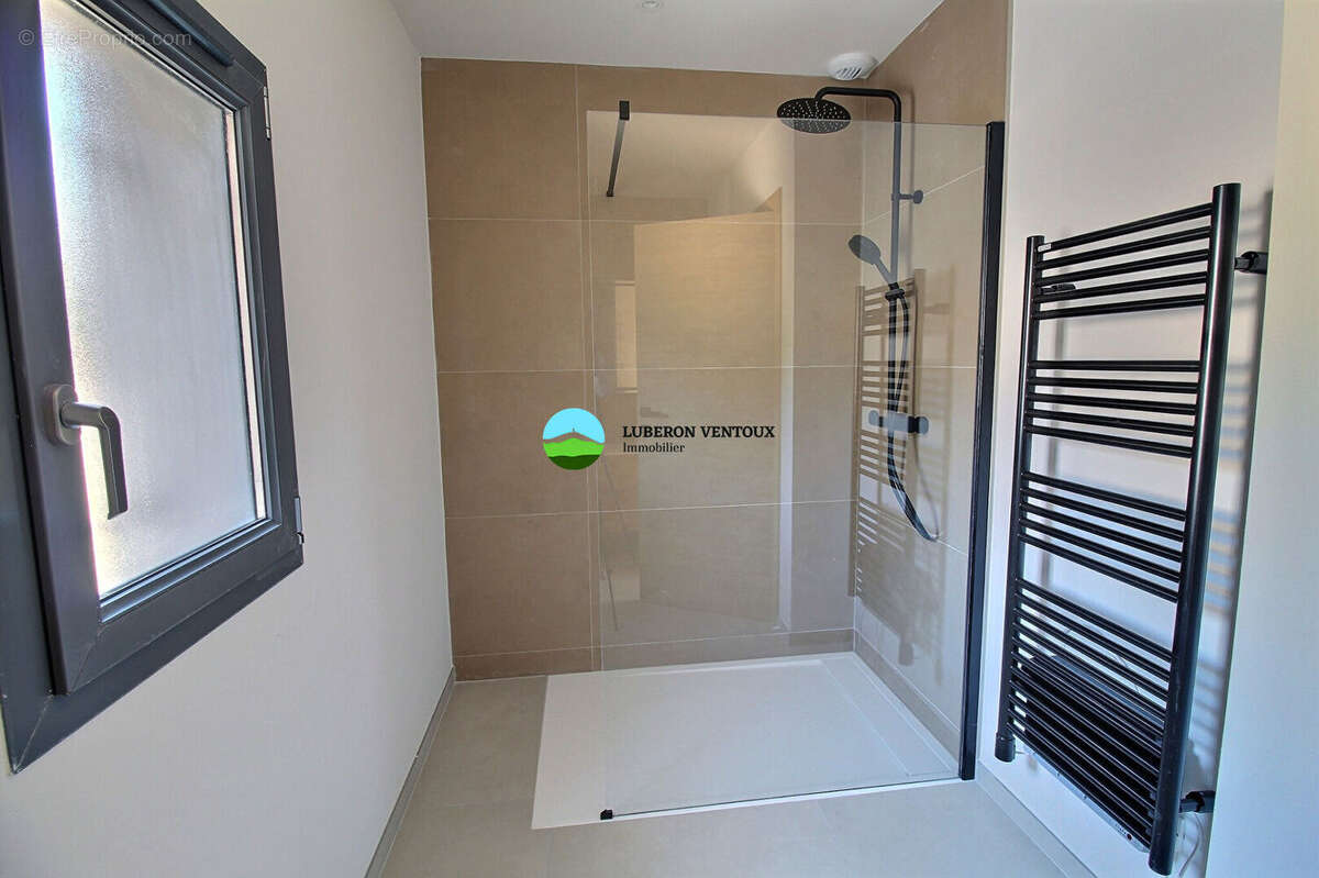 Appartement à VELLERON