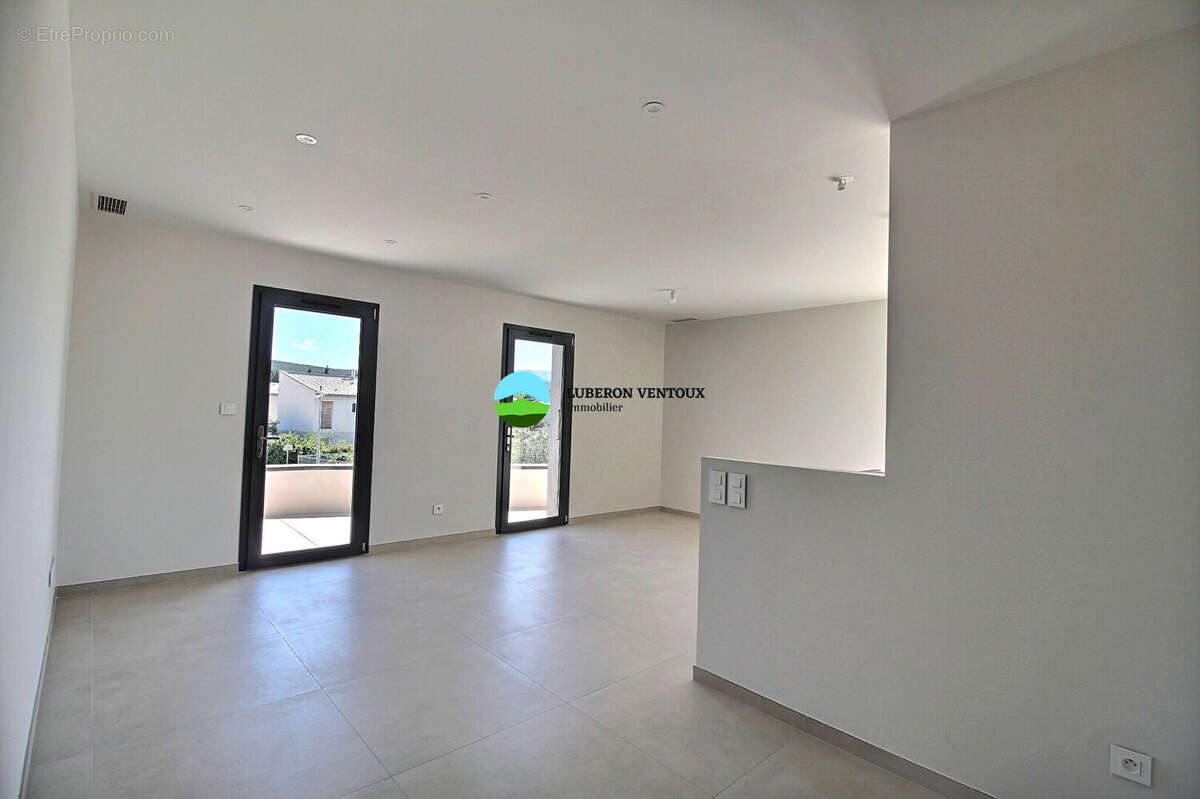 Appartement à VELLERON