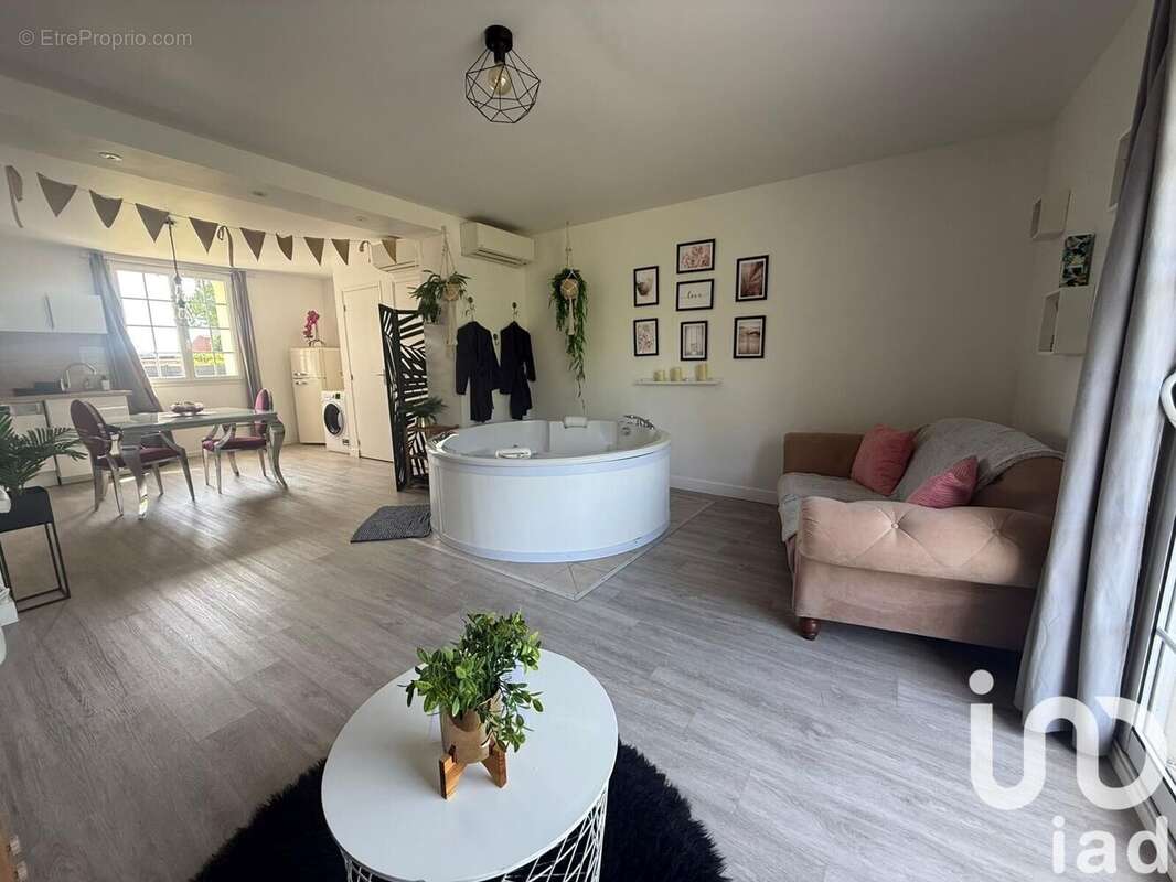 Photo 7 - Maison à PEZARCHES