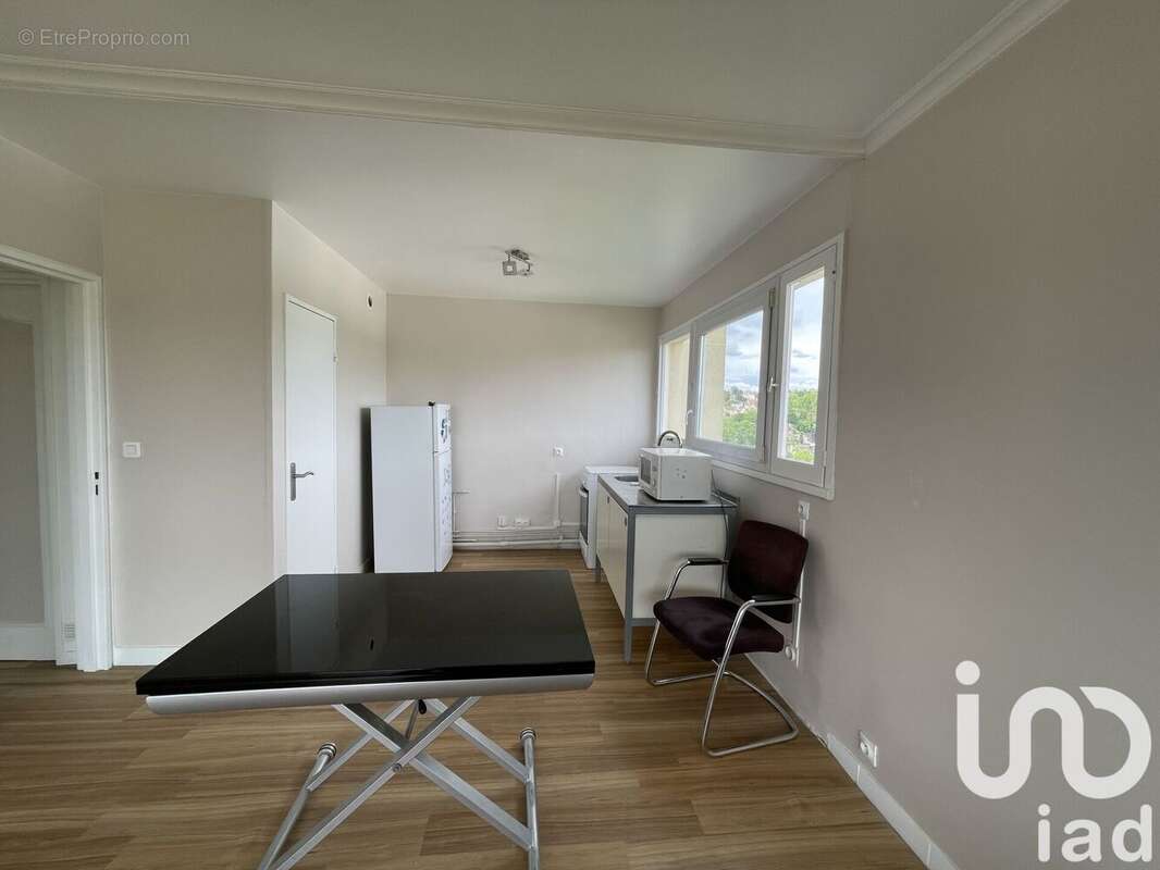 Photo 7 - Appartement à EPINAY-SOUS-SENART