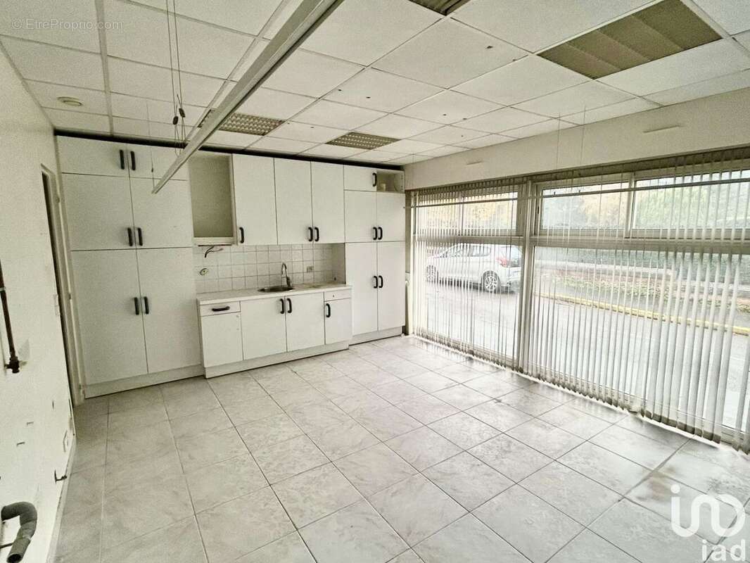 Photo 5 - Commerce à EPINAY-SUR-ORGE