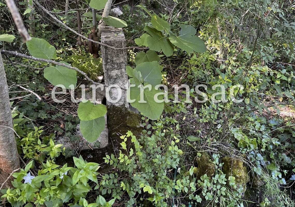 Terrain à SAINT-PARGOIRE