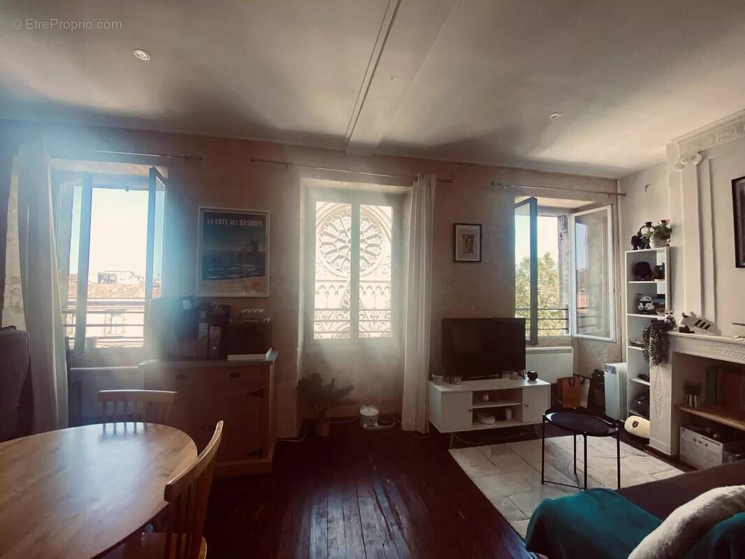Appartement à BORDEAUX
