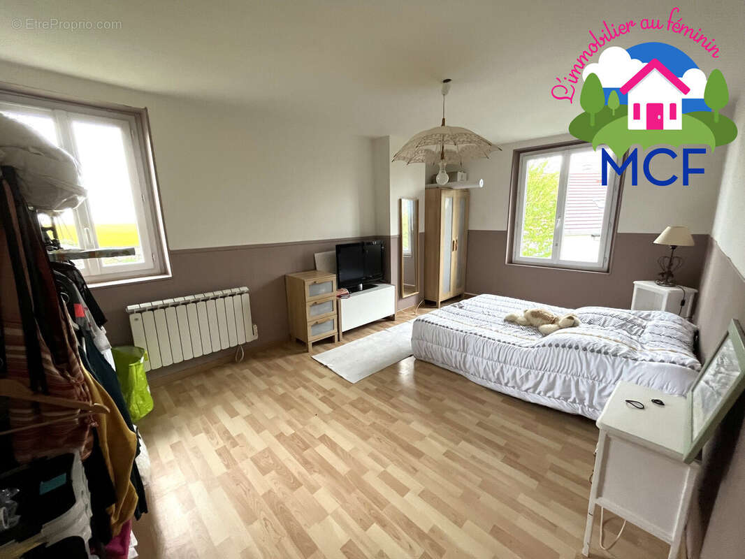 Maison à LA COUTURE-BOUSSEY