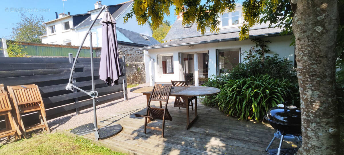 Maison à ETABLES-SUR-MER