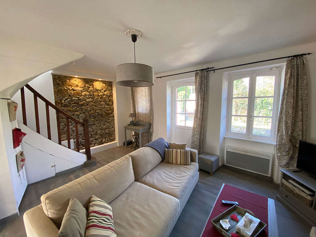 Maison à ETABLES-SUR-MER